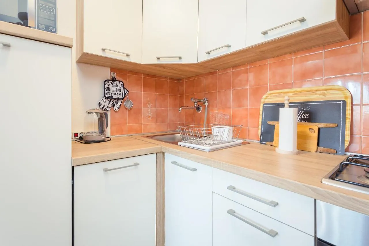 Sunny Apartment Ili Near Amfiteatar Pola 0*,  Croazia
